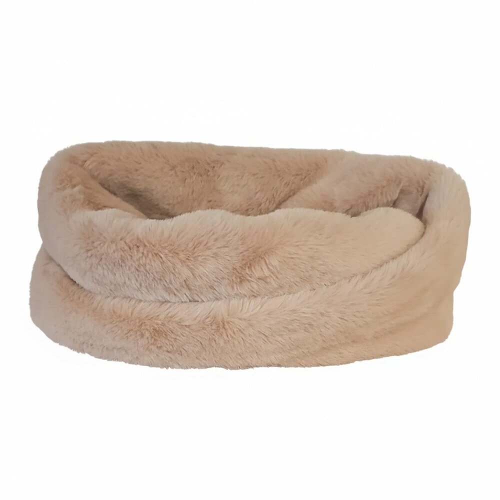 Denver Hayes Soft Pink Faux Fur Scarf